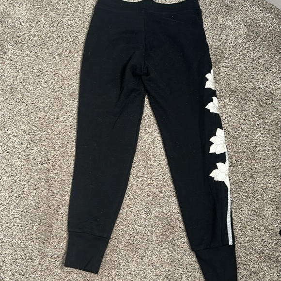 Pink victory secret black emboridry fleece lining jogger size SP black … - Picture 8 of 8